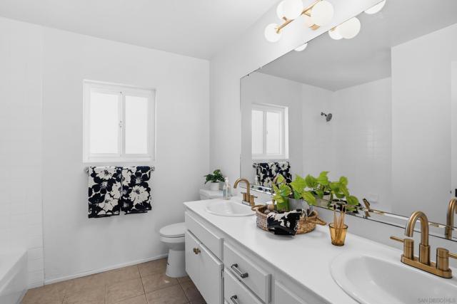 14463 Yukon, San Diego CA: https://media.crmls.org/mediaz/e6d13a1c-ce10-4913-a63c-3c21e60e00ff.jpg