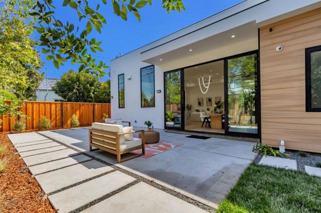769 Allen Court, Palo Alto CA: https://media.crmls.org/mediaz/e6d2b6e3-478d-4d78-bb12-0a83ece68649.jpg