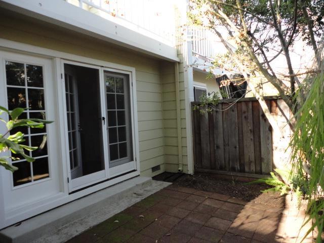 201 Ada Avenue, Mountain View CA: https://media.crmls.org/mediaz/e6d2b844-4f30-4e75-a4b7-61f42d3073b2.jpg