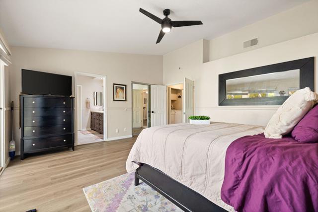 42639 Devonshire Street, Palm Desert CA: https://media.crmls.org/mediaz/e6d2c52a-9001-41a8-8624-895e5c167532.jpg