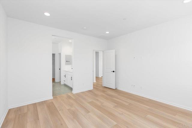 Image 21 of 40 For 1366 Topanga Drive