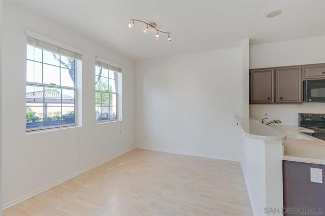 18826 Caminito Cantilena, San Diego, California 92128, 2 Bedrooms Bedrooms, ,2 BathroomsBathrooms,Condominium,For Sale,Caminito Cantilena,250031905SD