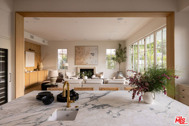 Image 10 of 28 For 525 Westmount Drive