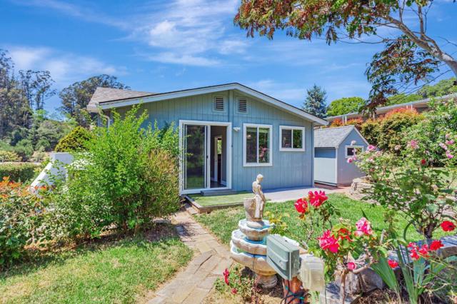 270 Hames Road, Watsonville CA: https://media.crmls.org/mediaz/e6d4e0ca-3df5-404d-bda9-7c1c891bc4a7.jpg