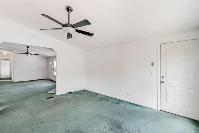 501 Trail Drive, Moss Landing CA: https://media.crmls.org/mediaz/e6d55040-216e-4a4e-89c4-c48fca4e4600.jpg