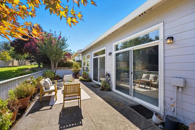 2044 Folle Blanche Drive, San Jose CA: https://media.crmls.org/mediaz/e6d64b66-9ec7-4158-a238-3376940db440.jpg