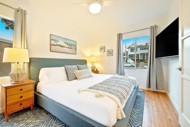 Detail Gallery Image 36 of 45 For 965 Rosecrans Street, San Diego,  CA 92106 - 4 Beds | 2/3 Baths