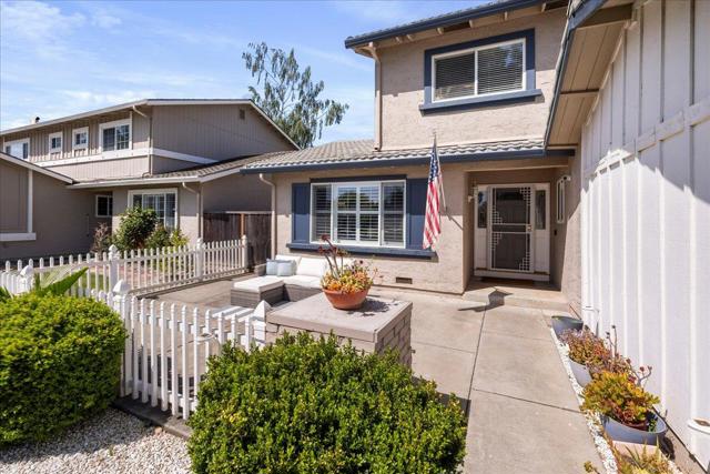 192 Castillon Way, San Jose CA: https://media.crmls.org/mediaz/e6d7cc8e-439b-49d4-85cb-20c93c088f45.jpg