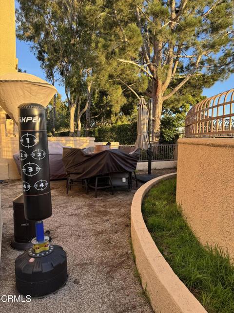 Detail Gallery Image 38 of 47 For 1174 Oyster Pl #15,  Oxnard,  CA 93030 - 4 Beds | 2/1 Baths