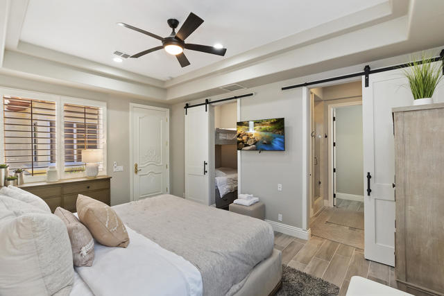 48644 Vista Palomino, La Quinta CA: https://media.crmls.org/mediaz/e6da832a-8d89-40fb-ad4d-04e0a28741be.jpg