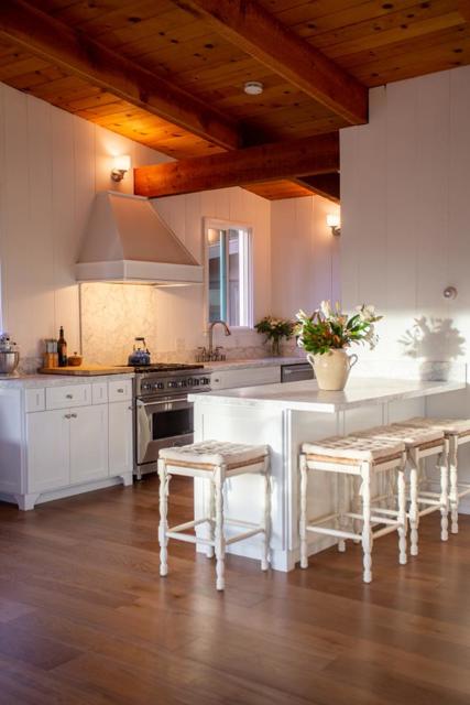 233 Country Club Drive, Carmel Valley CA: https://media.crmls.org/mediaz/e6dbfbb7-a041-43fb-b1b3-f57194faf0a2.jpg