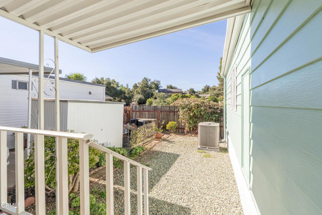 Detail Gallery Image 5 of 26 For 17 Don Antonio Way #17,  Ojai,  CA 93023 - 2 Beds | 2 Baths