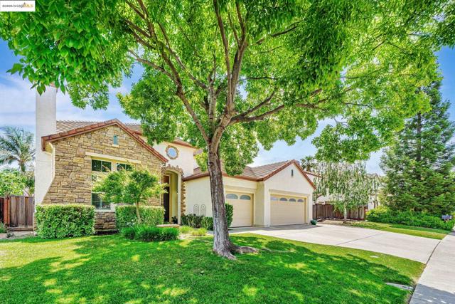 2480 Stanford Way, Antioch CA: https://media.crmls.org/mediaz/e6dc803d-172d-4e90-b870-5e6754e2f2c1.jpg