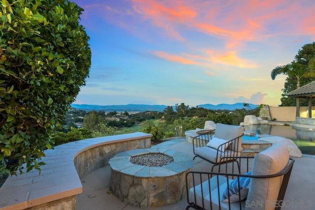 17002 Obsidian Dr, Ramona CA: https://media.crmls.org/mediaz/e6dd8bd9-d082-4dfd-8477-097b5948e903.jpg