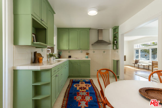 1402 Prospect Avenue, Hermosa Beach, California 90254, 3 Bedrooms Bedrooms, 0 ,1 BathroomBathrooms,Residential,For Sale,Prospect,0,26838145