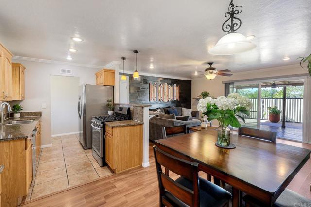 Detail Gallery Image 8 of 32 For 8699 Avenida Marco, El Cajon,  CA 92021 - 3 Beds | 2 Baths