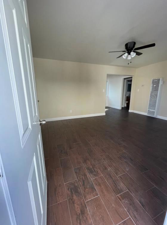 301 Pacific Avenue, Redwood City CA: https://media.crmls.org/mediaz/e6dea759-c67a-437b-8f0d-c04cdf76bb98.jpg
