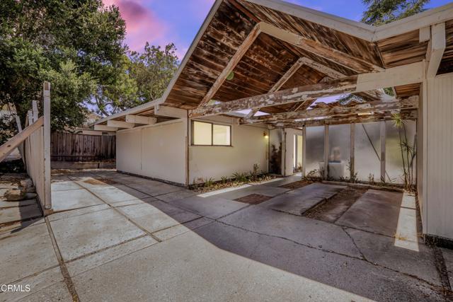 1412 Ellsworth Court, Thousand Oaks CA: https://media.crmls.org/mediaz/e6dfc5ab-e312-4c60-98f6-15c070b93af6.jpg