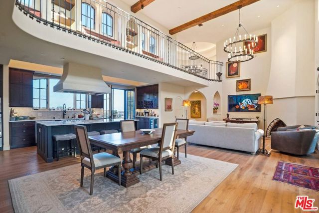 29549 Harvester Road, Malibu CA: https://media.crmls.org/mediaz/e6e0b3ae-23b1-4230-9ccd-84f6d34b08e0.jpg