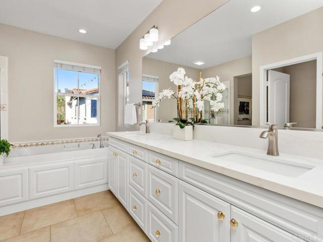 Detail Gallery Image 23 of 52 For 15677 Concord Ridge Terrace, San Diego,  CA 92127 - 4 Beds | 2/1 Baths