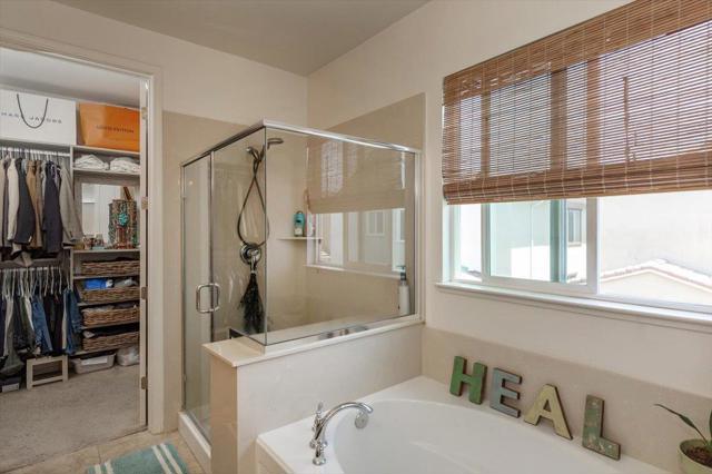 270 Robin Place, Gilroy CA: https://media.crmls.org/mediaz/e6e1a257-8ad1-43cd-94ce-ec57adb7a12f.jpg