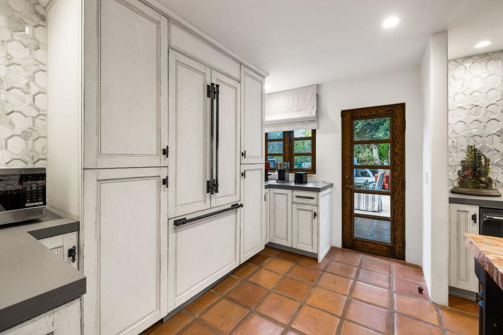 MLS #219139593DA image #12