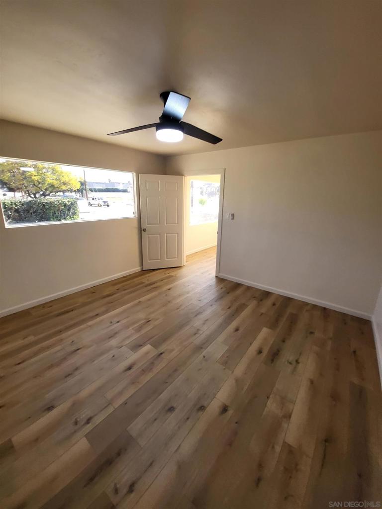 MLS #250032799SD image #32