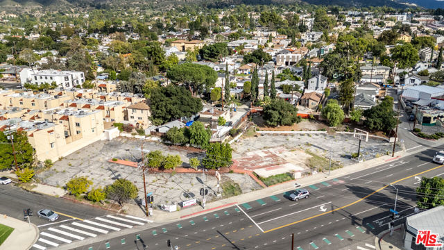 Image 3 of 10 For 7577 Foothill Boulevard