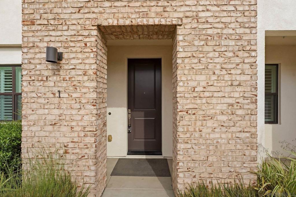 13068 Olympus - photo 3