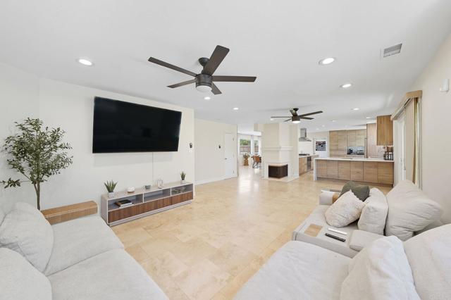 Detail Gallery Image 4 of 75 For 305 Camino Del Cerro Grande, Bonita,  CA 91902 - 5 Beds | 4 Baths