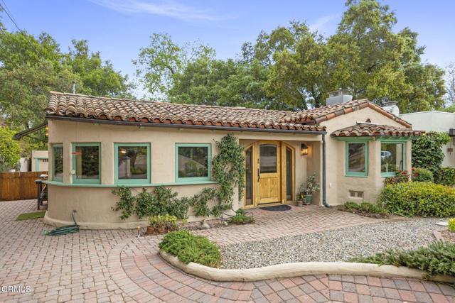 308 Topa Topa Drive, Ojai CA: https://media.crmls.org/mediaz/e6e68944-413b-469b-9ff0-1a657bf57e7f.jpg