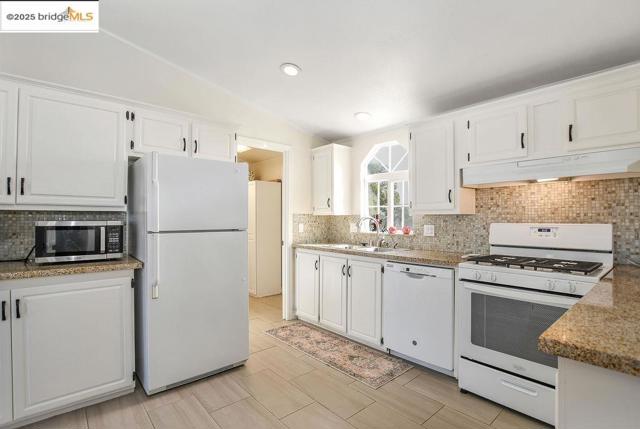 Image 30 of 57 For 6170 Sellers Ave