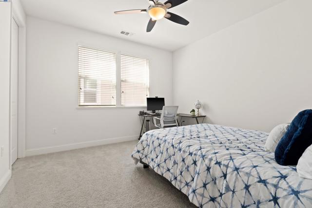 4440 Pine Mountain Way, Dublin CA: https://media.crmls.org/mediaz/e6e752a2-b7b4-4483-a20c-03d6a5ce0568.jpg