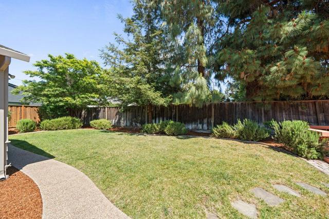 3024 Neal Avenue, San Jose CA: https://media.crmls.org/mediaz/e6e8d703-c5a1-40e2-ad32-bce0ccff56f8.jpg