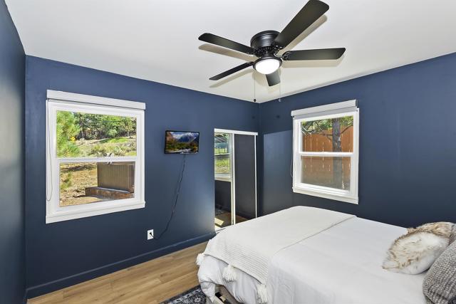 1128 E Country Club Blvd, Big Bear City CA: https://media.crmls.org/mediaz/e6e95111-8dd0-49fa-83b7-b6de9a4c088b.jpg