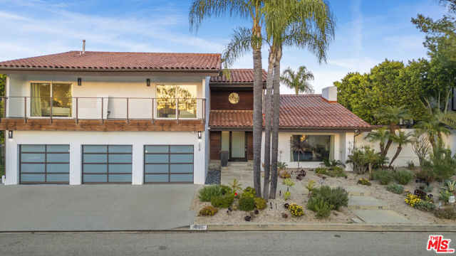 2028 Stradella Road, Los Angeles CA: https://media.crmls.org/mediaz/e6e9b389-37e1-4def-9190-0e7bc936cc5d.jpg