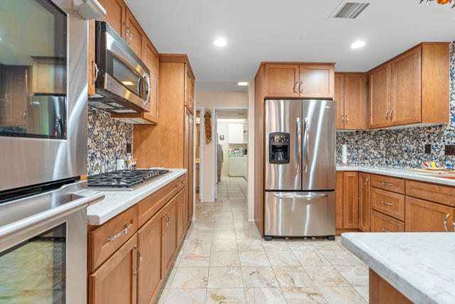 76857 Abby Court, Palm Desert, CA 92211