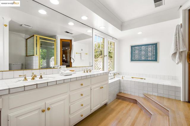 765 University Ave, Palo Alto CA: https://media.crmls.org/mediaz/e6eb29aa-084c-4d97-bc7b-bfb2fd08f5a6.jpg