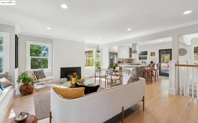 2847 Shasta Rd, Berkeley CA: https://media.crmls.org/mediaz/e6eb5a0b-ca75-498f-a9da-6810a289830f.jpg