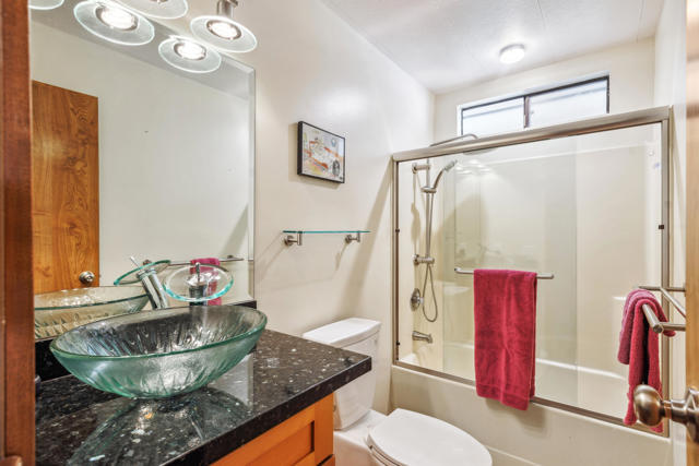 1128 Via Grande, Cathedral City CA: https://media.crmls.org/mediaz/e6eb97f1-6ebc-4015-aad1-d1c94d8671bf.jpg
