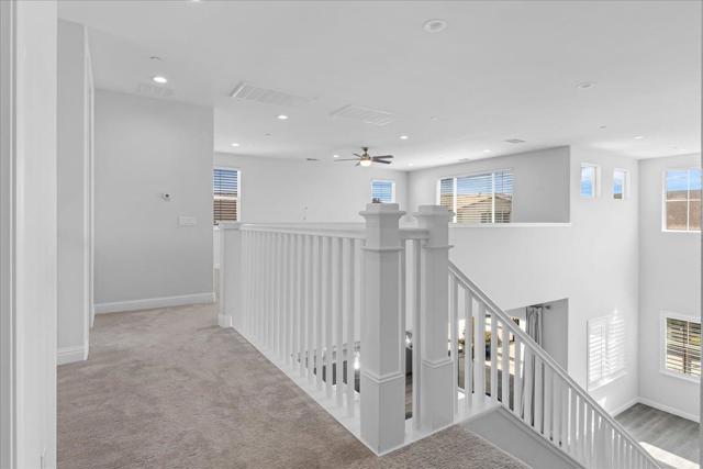 586 Braden Way, Marina CA: https://media.crmls.org/mediaz/e6ed8805-8b04-4d67-afbd-7d893bd1827d.jpg