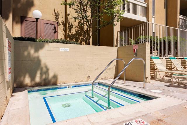 Detail Gallery Image 23 of 25 For 1855 Diamond St #122,  San Diego,  CA 92109 - 2 Beds | 2 Baths