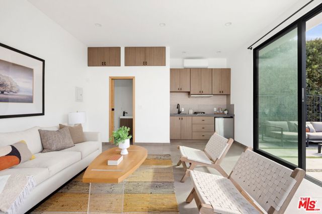 714 N La Jolla Avenue, Los Angeles CA: https://media.crmls.org/mediaz/e6ee6236-bf51-4afa-8977-acafa3b483d5.jpg