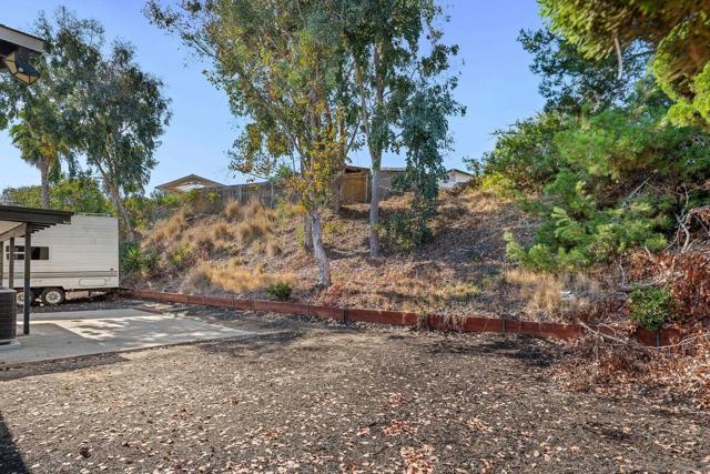 7944 Calico St, San Diego CA: https://media.crmls.org/mediaz/e6eed64e-52cd-4cbf-b7d8-322709f08db3.jpg