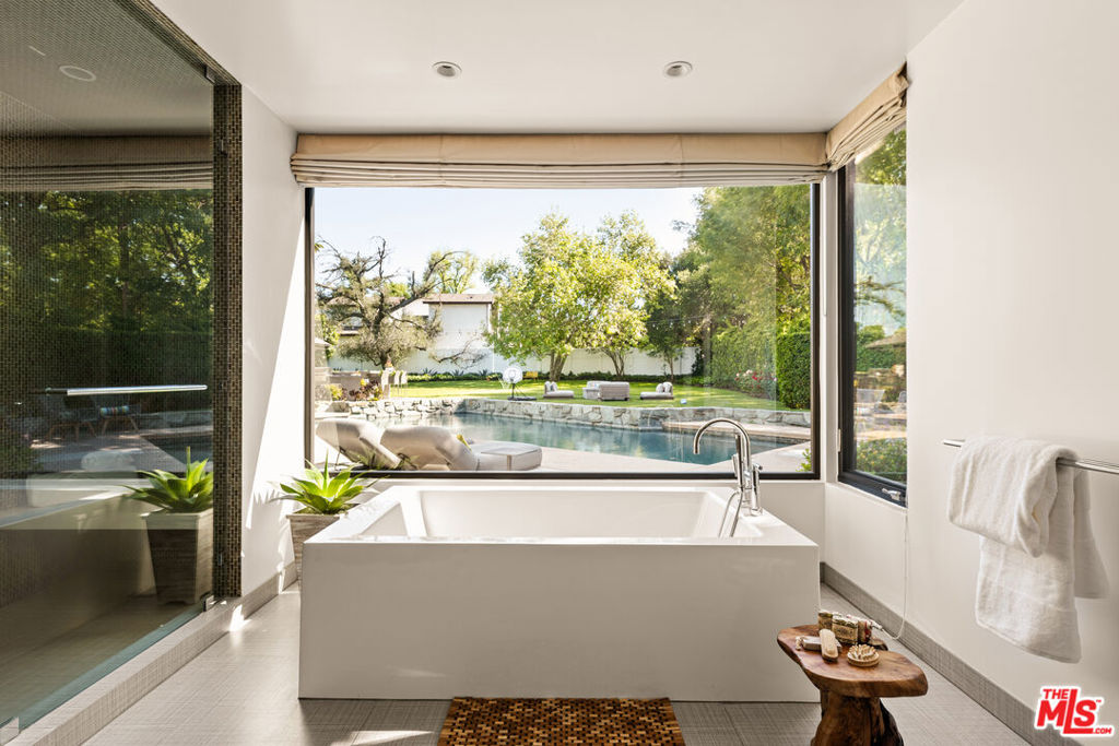 MLS #26876125 image #16