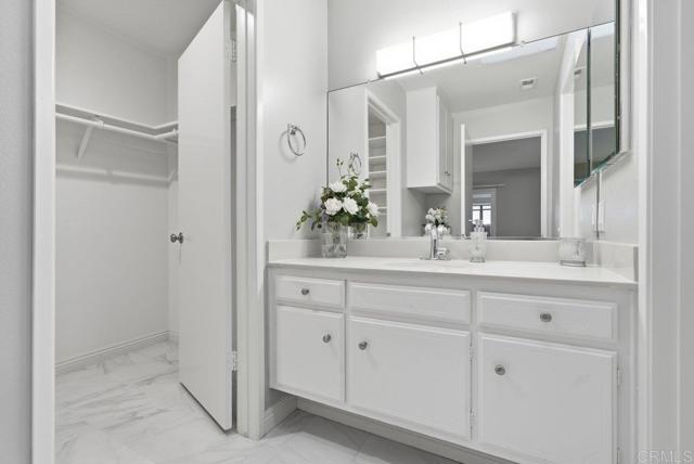 Detail Gallery Image 15 of 34 For 3808 Vista Campana #29,  Oceanside,  CA 92057 - 2 Beds | 2 Baths