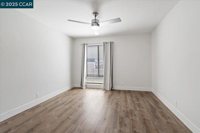 900 Southampton Rd, Benicia CA: https://media.crmls.org/mediaz/e6efbbc8-ad29-4afa-a731-b0daa0450772.jpg