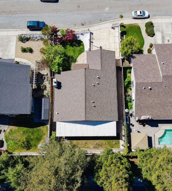 4950 Scarlett Way, San Jose CA: https://media.crmls.org/mediaz/e6f08c18-f791-4220-9dda-535bb34593d3.jpg