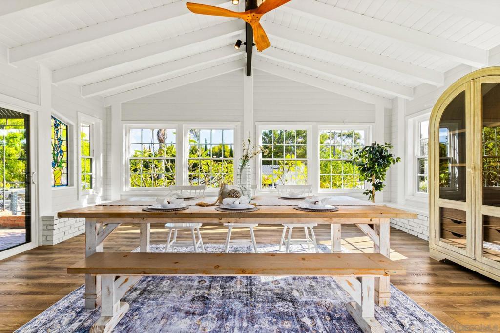 2335 Ivy Rd - photo 8