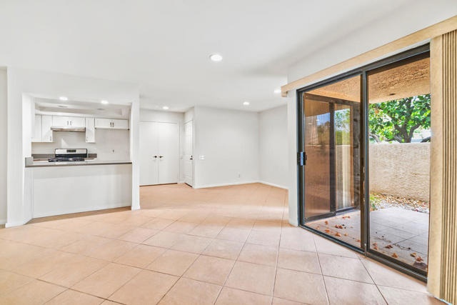 1602 S Andee Drive, Palm Springs CA: https://media.crmls.org/mediaz/e6f18e9c-723c-4671-9293-a5f9ee18c9bc.jpg